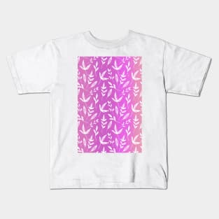 Pink leaves pattern Kids T-Shirt